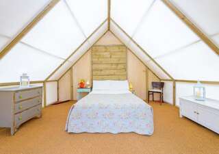 Люкс-шатры Killarney Glamping at the Grove, Suites and Lodges Килларни Romantic Glamping Suite-34